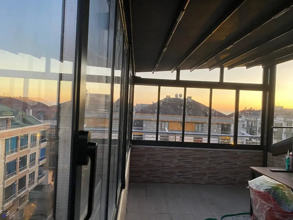 Avcılar Isıcamlı Cam Balkon